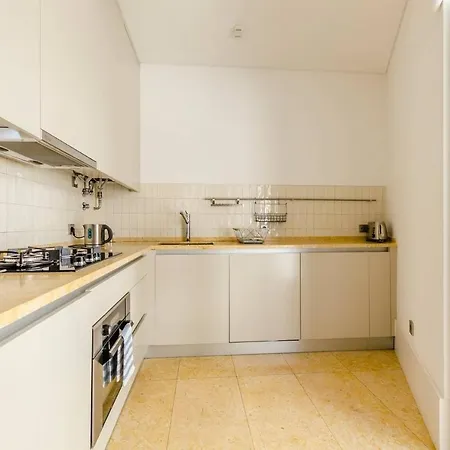 Апартаменты Spacious In Alfama With A Great View *