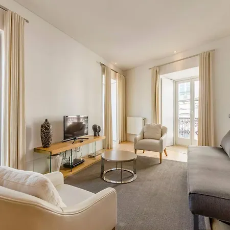 Spacious In Alfama With A Great View Лиссабон